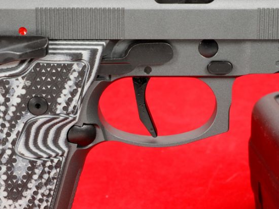 Beretta, 92XI Squalo, Single Action Only, Full Size Pistol, 9MM, 4.7" Barrel, Cerakote Finish, Black, Optics Ready, Ambidextrous Safety, Fiber Optic Front Sight, Flared Magwell, Three 22rd Magazines, 082442975979, FFL-BERETTA-J92XFMSA21LCO, RTG Parts