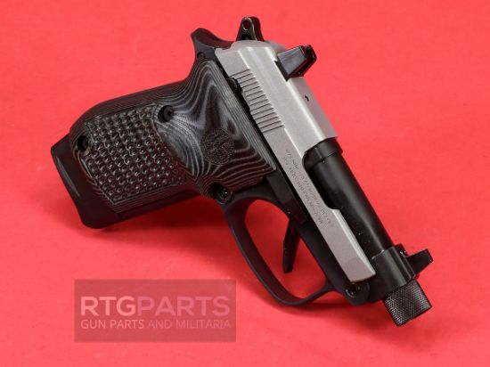 Picture of BERETTA 20X BOBCAT 22LR BLACK INOX THREADED BARREL
