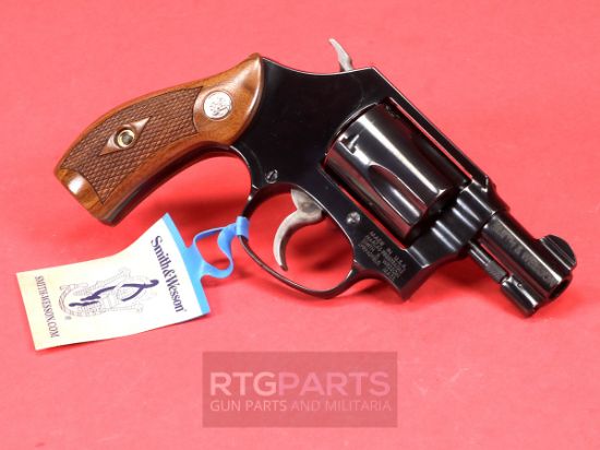 Smith & Wesson, Model 36 Classic, Double Action, Metal Frame Revolver, J-Frame, 38 Special +P, 1.88" Barrel, Carbon Steel, Blued Finish, Wood Grips, Fixed Sights, 5 Rounds, No Internal Lock, 022188900408, FFL-SW-14076, RTG Parts