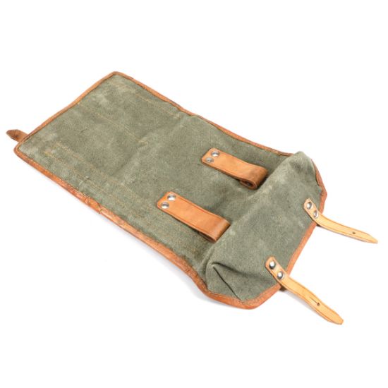 Picture of SVD DRAGUNOV MAGAZINE AND TOOL POUCH, RADOM PRODUCTION