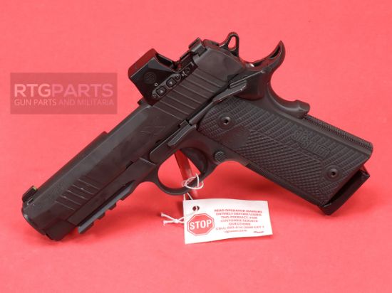Picture of SIG SAUER 1911 X-CARRY 4.25" 45ACP ROMEO BLACK, 1911XCA-45-BRX3-RXX