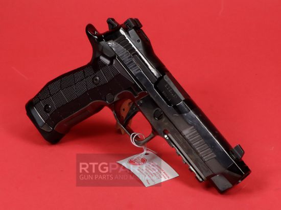 Sig Sauer, P226, XFIVE Reserve, Single Action Only, Metal Frame Pistol, Full Size, 9MM, 4.4" Barrel, High Polish Finish, Optics Ready, Aluminum Grips, X-RAY3 3-Dot Tritium Sights, Compensator, Three 20rd Magazines, 798681695676, FFL-SIG-226X5-9-CW-RES, RTG Parts