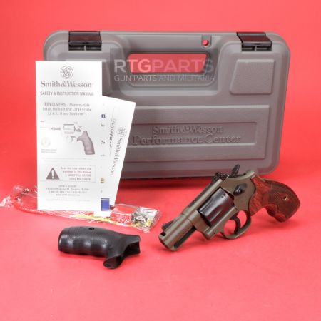Smith & Wesson, Model 19 Carry Comp, Performance Center, DA/SA Revolver, 357 Magnum/38 Special, 2.5" PowerPort Barrel, Carbon Steel Frame, Cerakote Finish, Moss Green, Black Cylinder, Wood and Synthetic Grips, Front Night Sight, Adjustable Rear Sight, 6 Rounds, No-Lock, No Internal Lock, 022188901498, FFL-SW-14451, RTG Parts