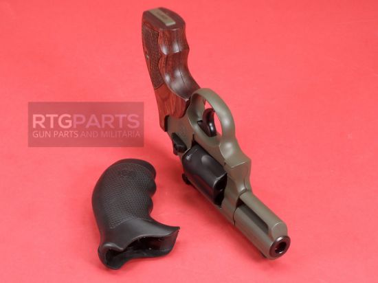 Picture of SMITH & WESSON PERFORMANCE CENTER 19 CARRY COMP 357 MAG, NO-LOCK, 14451
