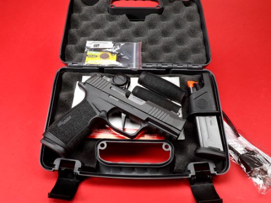 Sig Sauer, P365, XMacro Comp, Striker Fired, Semi-automatic, Polymer Framed Pistol, Sub-Compact, 9MM, 3.1" Barrel, Nitron Finish, Black, XRAY3 Day/Night Suppressor Sights, Includes ROMEO-X Compact Red Dot, 17 Rounds, 2 Magazines, 798681689422, FFL-365XCA-9-COMP-RXX, RTG Parts