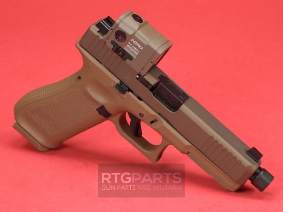 Picture of GLOCK 17CK GEN5 FDE 9MM W/ AIMPOINT ACRO, SR SIGHTS, 2-BARRELS, 3X17RD MAGS