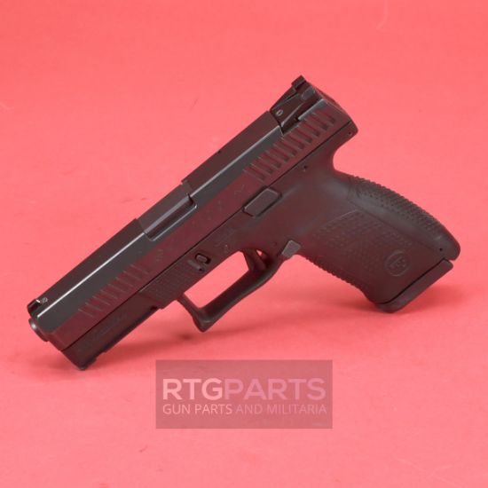 Picture of DEMO CZ P-10 C 4" BLACK 2X15RD PN91531 W/ HOLSTER