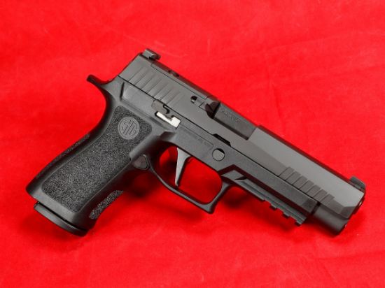 Sig Sauer, P320XF, Striker Fired, Semi-automatic, Polymer Frame Pistol, Full Size, 9MM, 4.7" Barrel, Polymer Frame, Nitron Finish, Black, XSeries Flat Trigger, XRAY3 Night Sights w/R2 Base Plate. 17 Rounds, 2 Magazines, 798681663644, FFL-SIG-320XF-9-BXR3P-R2, RTG Parts