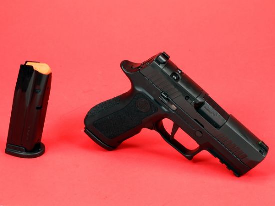 Sig Sauer, P320XC, X-Compact, Striker Fired, Semi-automatic, Polymer Frame Pistol, 9MM, 3.6" Barrel, Nitron Finish, Black, Modular X Grip, XRAY3 Night Sights, XSeries Flat Trigger, Optics Ready w/ R2 Base Plate, Two 15rd Magazines, 798681691722, 320XC-9-BXR3-RXX, RTG Parts
