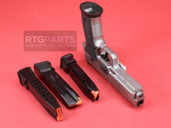 Picture of SIG SAUER P320 XFIVE SXG 5" 9MM STEEL FRAMED 3X21RD