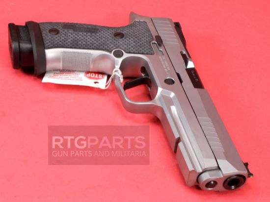 Picture of SIG SAUER P320 XFIVE SXG 5" 9MM STEEL FRAMED 3X21RD