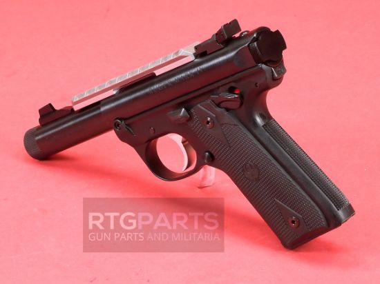 Picture of RUGER MARK IV 22/45 22LR 4.4" BLACK OPTICS READY 2XMAGS