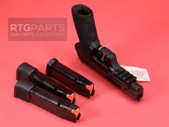 Picture of SIG SAUER P365 AXG FUSE 9MM 4.3" W/ 3-MAGS 21RD/17RD