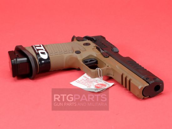 Picture of SIG SAUER P211-GTO COMBAT 9MM 4.4" COMP 23RD BLK/COY, 211F-9-GTO-CBT