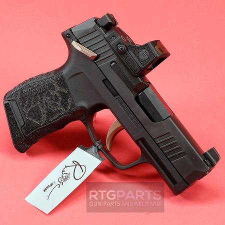 Sig Sauer, P365 ROSE, Sub-compact, 380 ACP, 3.1" Barrel, Nitron Finish, Black, Rose Gold Accents, ROMEO-RS Sight, X-RAY3 Day/Night Suppressor Height Sights, Polymer Grips, Manual Safety, 10 Rounds, 2 Magazines, 798681729975, FFL-SIG-365-380-ROSE-MS-RS, RTG Parts