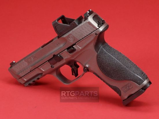 Picture of S&W M&P9 M2.0 METAL 9MM 4.25" BUNDLE W/ 5 MAGS, OPTIC, RANGE BAG