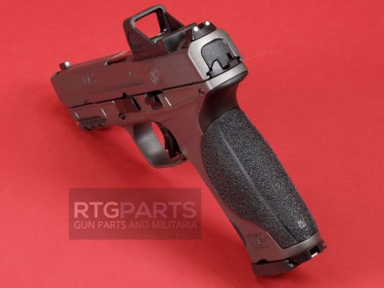 Picture of S&W M&P9 M2.0 METAL 9MM 4.25" BUNDLE W/ 5 MAGS, OPTIC, RANGE BAG