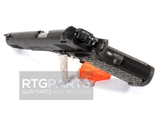 Picture of COLT CUSTOM SHOP CARRY LIMITED GOVERNMENT 45ACP 5" SS SMOKE DLC O1080CS