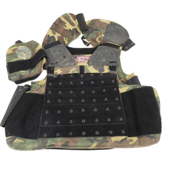 Picture of POINT BLANK BODY ARMOR, WOODLAND, SHELL ONLY, L-R, USED GOOD