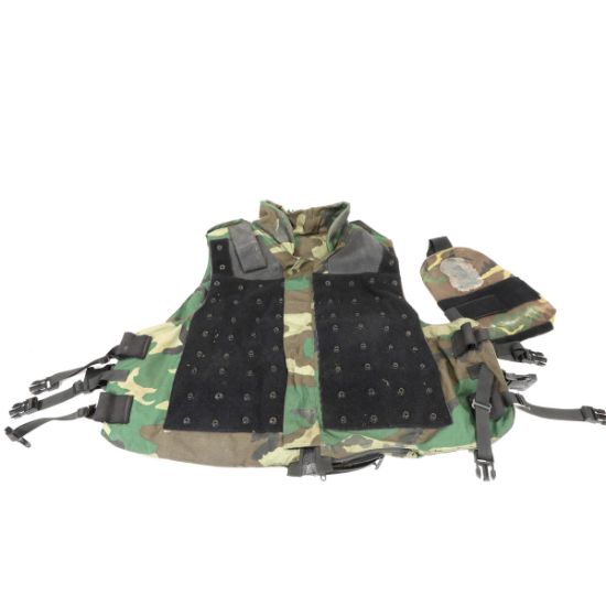Picture of PACA BODY ARMOR, WOODLAND, SHELL ONLY, XXLL, USED GOOD