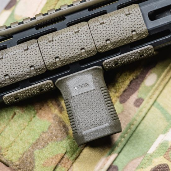 Magpul, Short Vertical Grip, ODG, Fits Octagonal Aluminum M-LOK Handguards, 2 Slots, Matte Finish, OD Green, Olive Drab, 840815151234, MP-MAG1567-ODG, RTG Parts