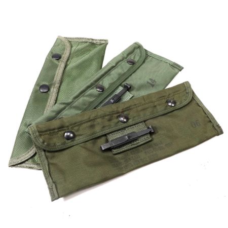 Picture of THREE M16A1 RIFLE CLEANING KIT CASE/POUCH